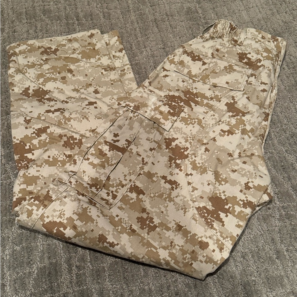 Camo pants